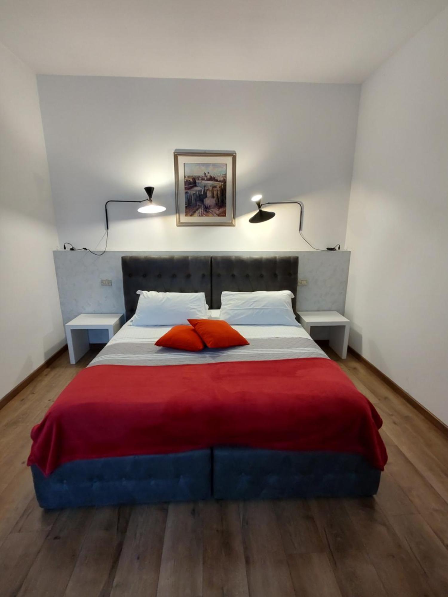 Verona Relax & Stay Rooms エクステリア 写真